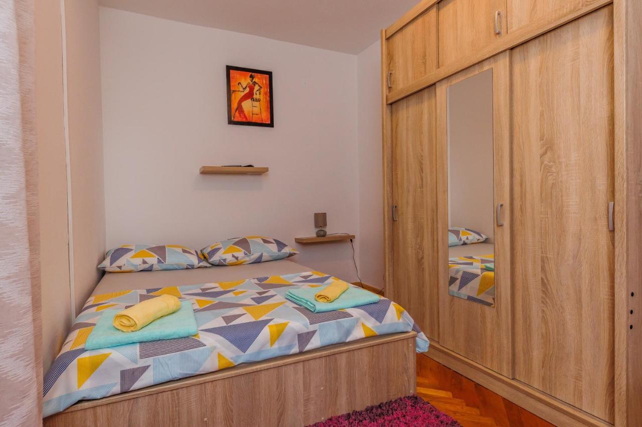 Apartament Apartman Mali Jure Kaštela Zewnętrze zdjęcie